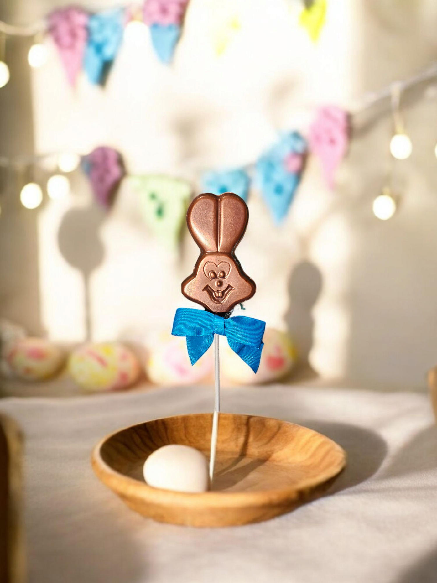 Milk chocolate Easter bunny with full face design