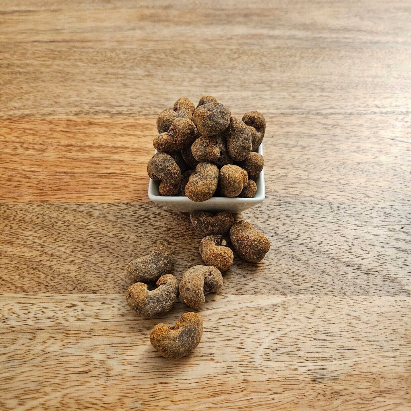 Spicy Dark Chocolate Cashews