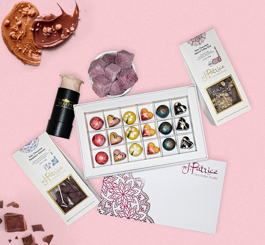 Luxe Mother's Day gift box with message ribbon